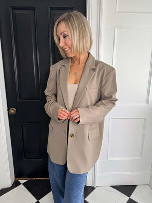 Juni Crossover Back Blazer - Taupe