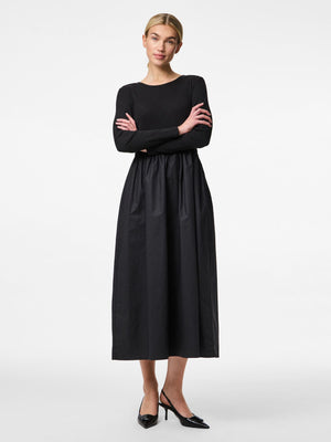 Dulla Long Sleeved Dress - Black